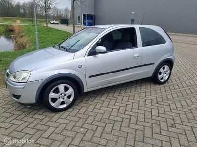 tweedehands Opel Corsa 1.2-16V Maxx