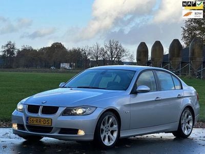 Grijs Gebruikt 2005 BMW 320 Executive Sedan | € 5.899 (Eerlijke prijs)