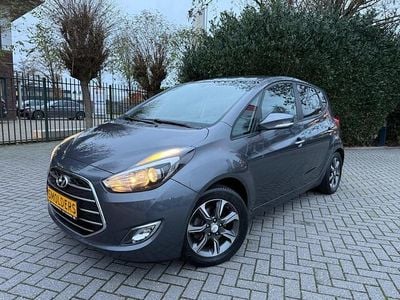 Grijs Gebruikt 2018 Hyundai i20 MPV | € 11.950 (Eerlijke prijs)