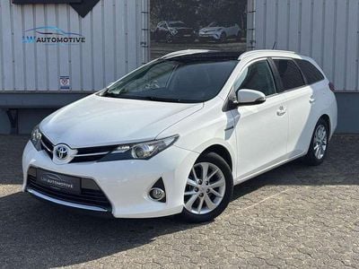 Toyota Auris Hybrid