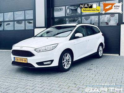 Wit Gebruikt 2016 Ford Focus Stationwagen | € 4.995