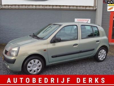 tweedehands Renault Clio II 1.2-16V Authentique 5Drs Stuurbekrachtiging Jaar APK