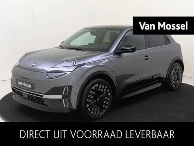 Nieuw Nissan Micra Advance 11 kW (15 PK) 2026 Elegant silver (grijs metallic) Hatchback