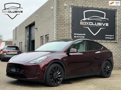 Rood Occasion 2023 Tesla Model Y Performance SUV | € 39.950 (Iets duurder)