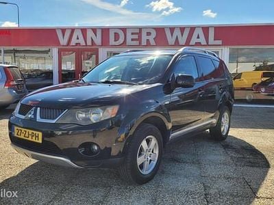 Zwart Gebruikt 2008 Mitsubishi Outlander Edition SUV | € 4.250 (Eerlijke prijs)