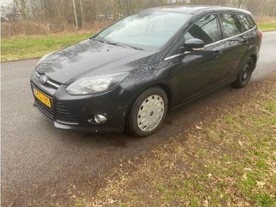 Zwart Occasion 2013 Ford Focus Titanium Stationwagen | € 2.150