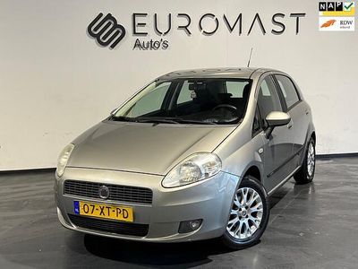 Occasion Fiat Grande Punto Dynamic 78 PK (57 kW) 2007 Grijs Hatchback