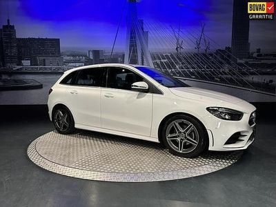 Mercedes B200