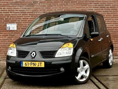 Occasion Renault Modus Luxe 111 PK (81 kW) 2004 Zwart, metallic lak MPV