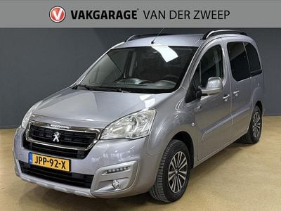 Grijs Occasion 2017 Peugeot Partner Tepee Active MPV | € 9.950 (Eerlijke prijs)