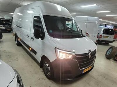 Wit Gebruikt 2021 Renault Master Van | € 19.950 (Goede deal)