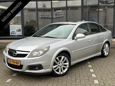 tweedehands Opel Vectra GTS 2.2-16V Executive