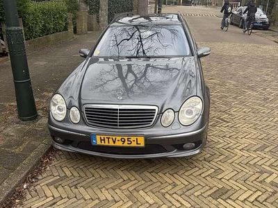 Grijs Gebruikt 2005 Mercedes E350 Stationwagen | € 3.500 (Super prijs)