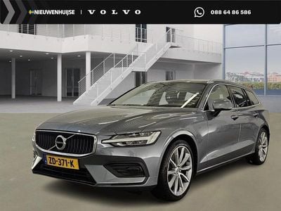 Grijs Gebruikt 2019 Volvo V60 Momentum Stationwagen | € 30.894 (Goede deal)
