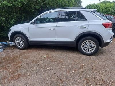 Wit Gebruikt 2020 VW T-Roc Business SUV | € 19.950 (Goede deal)