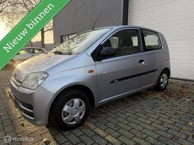 Grijs Occasion 2007 Daihatsu Cuore Hatchback | € 999 (Goede deal)