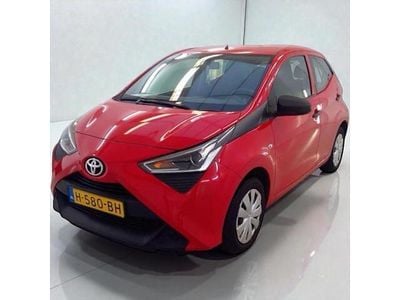 Rood Gebruikt 2019 Toyota Aygo Hatchback | € 5.950 (Super prijs)