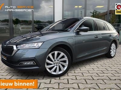 Grijs Occasion 2021 Skoda Octavia Business Line Stationwagen | € 23.900 (Eerlijke prijs)