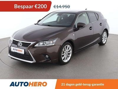 Bruin Gebruikt 2015 Lexus CT200h Hatchback | € 14.949 (Eerlijke prijs)