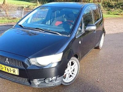 Zwart Gebruikt 2009 Mitsubishi Colt Edition Stationwagen | € 2.600 (Eerlijke prijs)