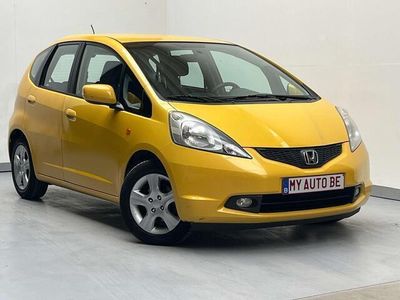 Geel Gebruikt 2011 Honda Jazz Exclusive Hatchback | € 5.350