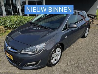 tweedehands Opel Astra 1.6 Turbo Cosmo ECC/NAV/XENON/PDC