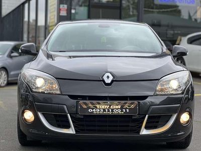 Zwart Occasion 2009 Renault Mégane Sedan | € 7.499 (Iets duurder)