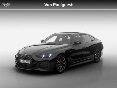 Saphirschwarz metallic (475) (zwart metallic) Nieuw 2025 BMW 420 Comfort Edition Coupé | € 82.177 (Goede deal)