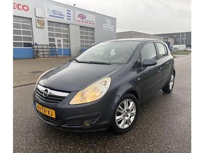 Grijs Gebruikt 2007 Opel Corsa Business Hatchback | € 2.550 (Goede deal)