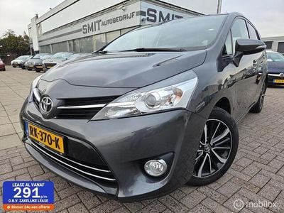 Grijs Gebruikt 2017 Toyota Verso Skyview Edition MPV | € 17.950 (Eerlijke prijs)