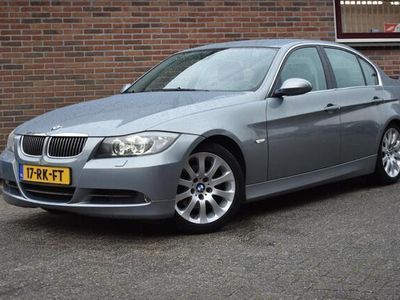 BMW 325