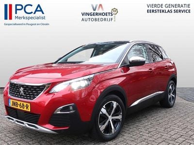 Rood (metallic) Gebruikt 2018 Peugeot 3008 SUV | € 14.700 (Eerlijke prijs)
