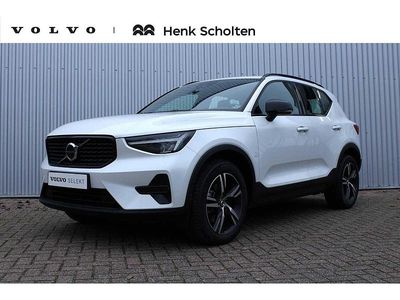 Wit Occasion 2022 Volvo XC40 Plus SUV | € 41.950 (Iets duurder)