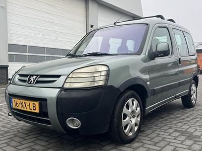 Groen Occasion 2004 Peugeot Partner MPV | € 1.750 (Goede deal)
