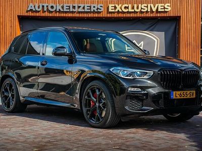 Zwart Occasion 2021 BMW X5 Executive SUV | € 44.900 (Duur)