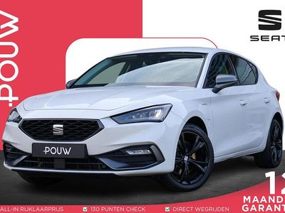 Wit Occasion 2024 Seat Leon Business Hatchback | € 20.950 (Super prijs)