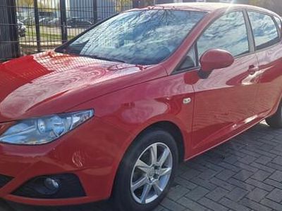 Rood Occasion 2011 Seat Ibiza Ecomotive Hatchback | € 2.250 (Eerlijke prijs)