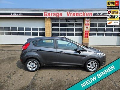 Occasion Ford Fiesta Style 80 PK (58 kW) 2017 Grijs Hatchback