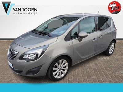 tweedehands Opel Meriva 1.4 Turbo Cosmo. Navigatie.