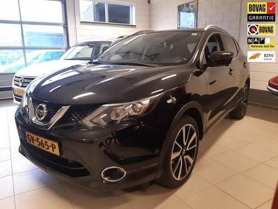Zwart Gebruikt 2015 Nissan Qashqai Tekna SUV | € 13.950 (Eerlijke prijs)