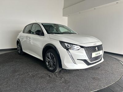 Wit Gebruikt 2022 Peugeot e-208 Allure Hatchback | € 14.950 (Eerlijke prijs)