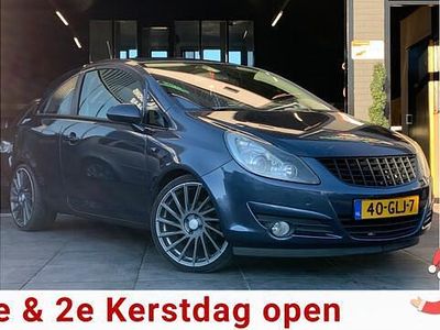 Grijs Occasion 2008 Opel Corsa Cosmo Hatchback | € 2.700 (Eerlijke prijs)