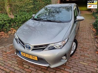 Grijs Gebruikt 2013 Toyota Auris Hatchback | € 5.445 (Eerlijke prijs)