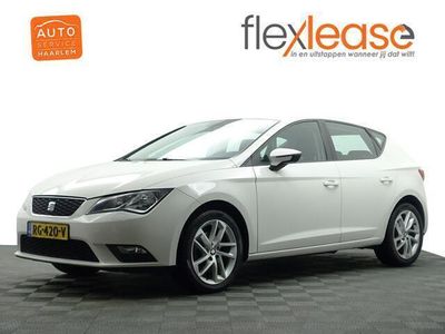 tweedehands Seat Leon ST LEON 1.6 TDI Connect Aut- Park Assist 1.6 TDI Connect Aut- Park Assi , Navi, Cruise, Stoelverwarming, Clima