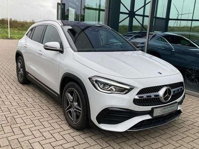 Mercedes GLA200