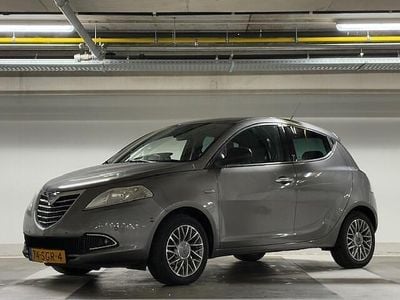 Grijs Gebruikt 2011 Lancia Ypsilon Hatchback | € 5.950 (Goede deal)