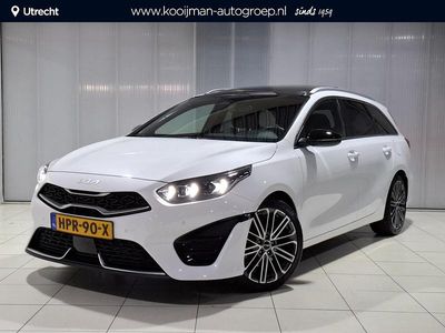 Wit Occasion 2025 Kia Ceed Sportswagon GT Stationwagen | € 37.299 (Duur)