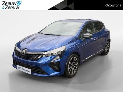 Blauw Gebruikt 2025 Renault Clio V Techno Hatchback | € 20.935 (Eerlijke prijs)