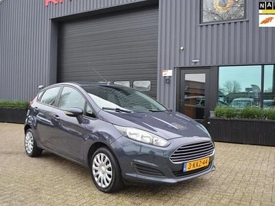 Grijs Gebruikt 2013 Ford Fiesta Hatchback | € 6.250 (Goede deal)