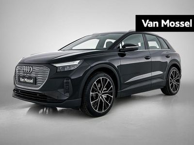 Zwart Occasion 2024 Audi Q4 e-tron Design SUV | € 50.900